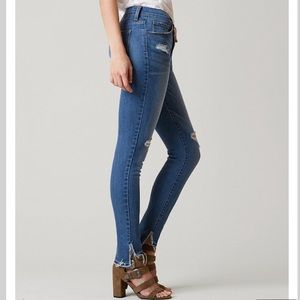 Brand New Flying Monkey MidRise Ankle Skinny Jeans